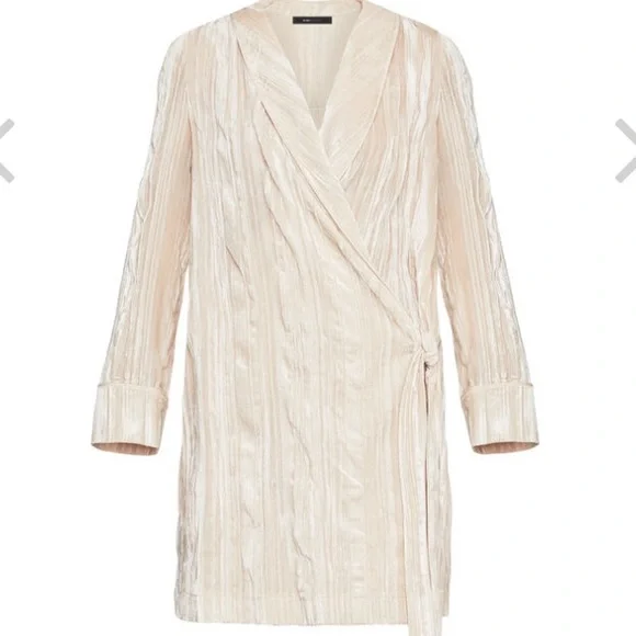 NWT Velvet Robe Wrap Dress | BCBG MAX AZRIA - Picture 5 of 6